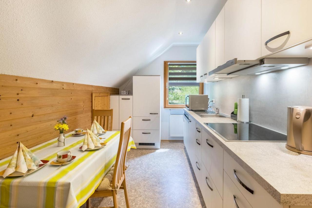 Ferienwohnung Haus Am Wald Messstetten Exterior foto