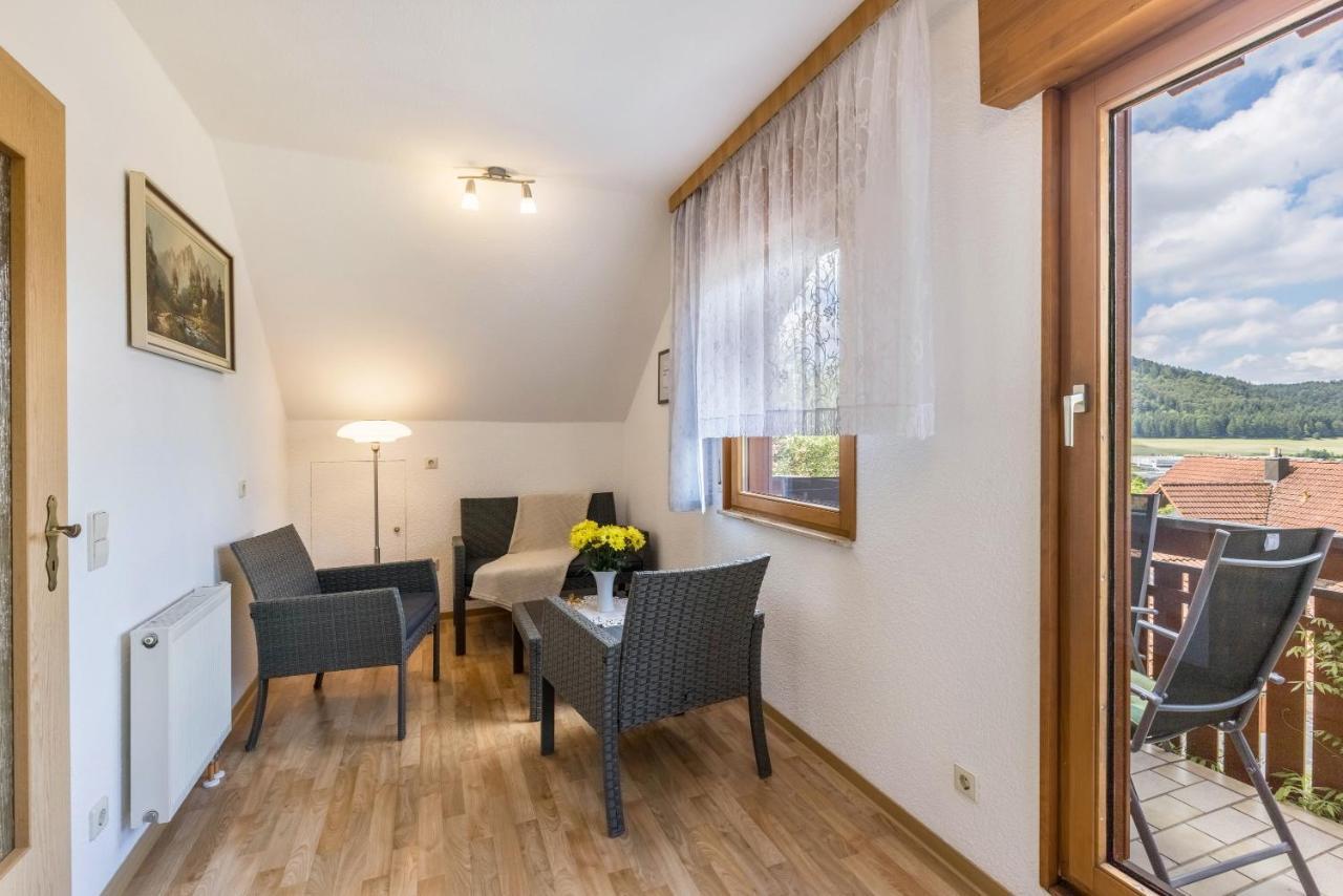 Ferienwohnung Haus Am Wald Messstetten Exterior foto